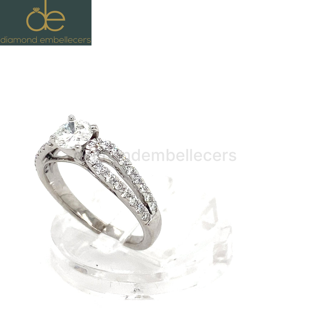 UK HALLMARKED CERTIFIED 18K WHITE GOLD ROUND BRILLIANT DIAMOND RING